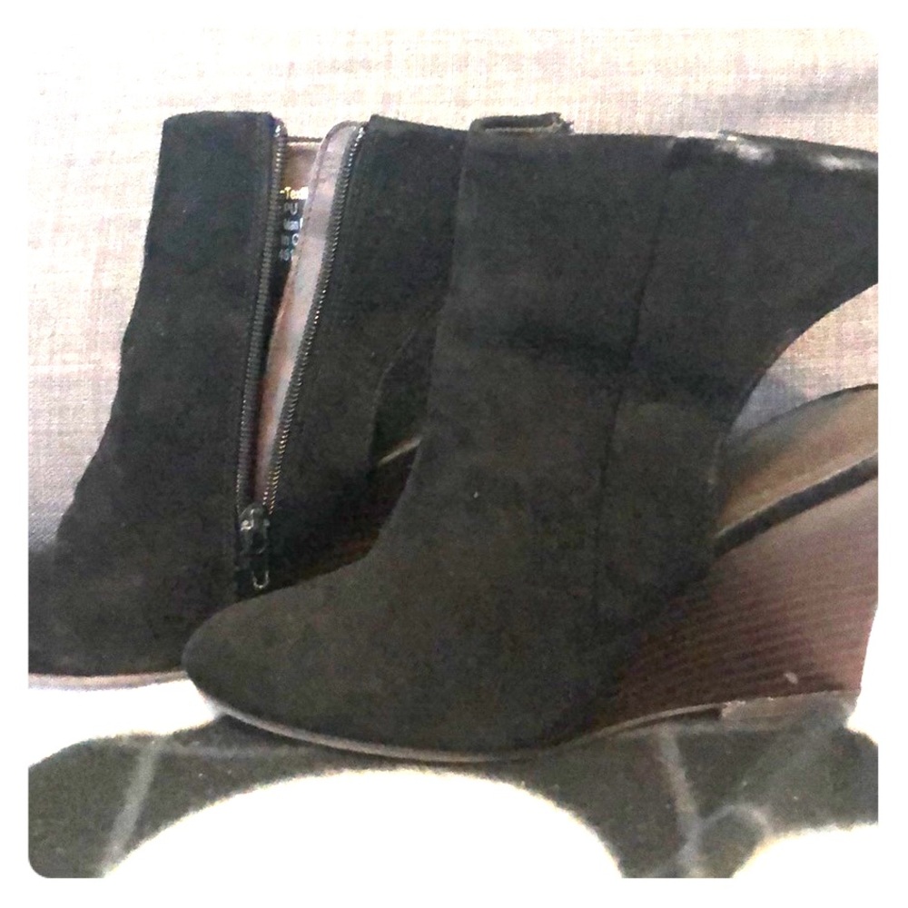 Lightly used heels